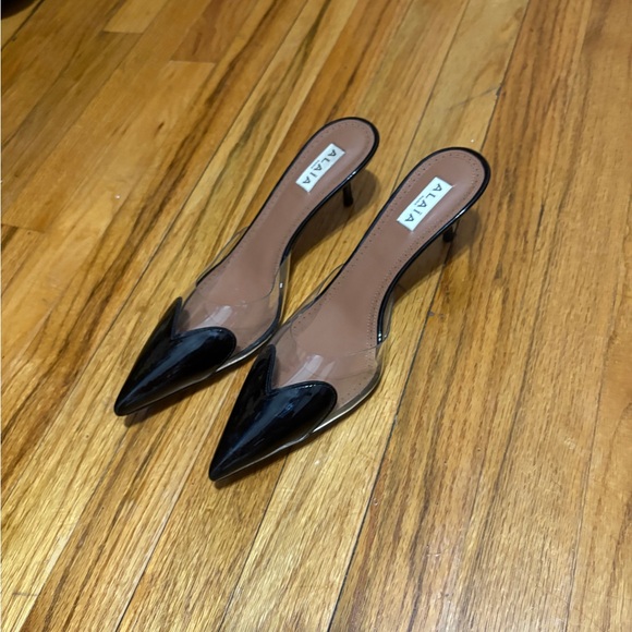 Alaïa Le Cœur PVC and Patent Leather Mules - 2 Right - Picture 7 of 10